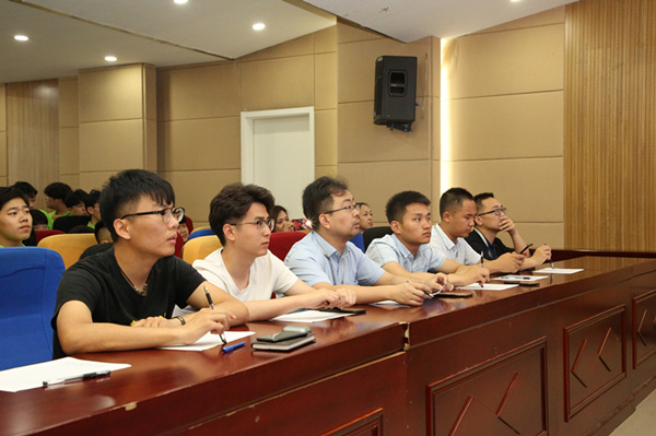 “家校同心，攜手共進(jìn)”2019年上半年階段結(jié)課答辯分享會(huì)圓滿結(jié)束