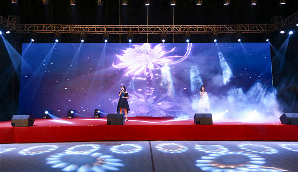 南京新華2019年新生開學(xué)典禮暨CEAC獎學(xué)金頒獎盛典隆重舉行！