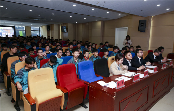 2019秋季新生階段課程結(jié)課答辯分享會(huì)圓滿(mǎn)落幕！