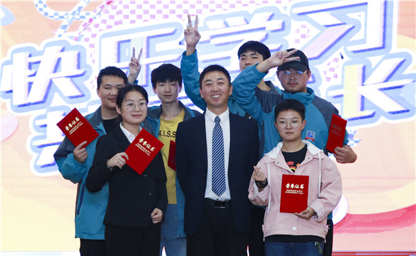 2019秋季新生階段課程結(jié)課答辯分享會(huì)圓滿(mǎn)落幕！