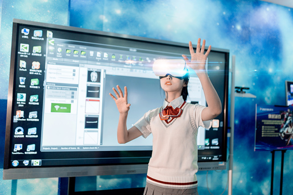 初<a href=http://njxh.cn target=_blank class=infotextkey>高中</a>女生成績(jī)不理想，可以學(xué)什么技術(shù)？