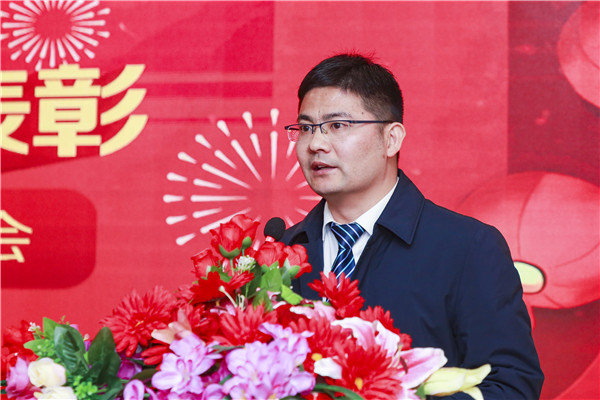 2020春季教學(xué)質(zhì)量月總結(jié)表彰暨教學(xué)研發(fā)部署大會隆重舉行！