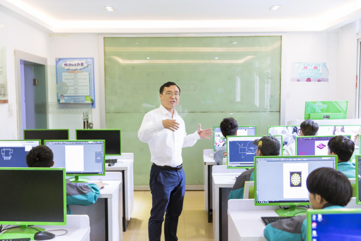 <a href=http://njxh.cn target=_blank class=infotextkey>專業(yè)</a>榜樣 | 砥礪前行 時代風向！