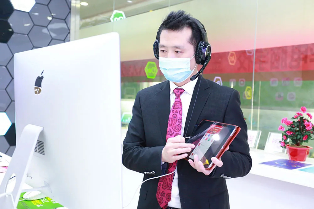 人人出彩 技能強國，新華邀你體驗工匠精神