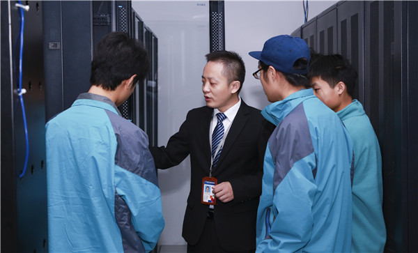 想學(xué)Linux，應(yīng)該怎么學(xué)？