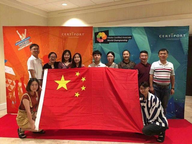 新華電腦學校青年學子就是這個樣兒！