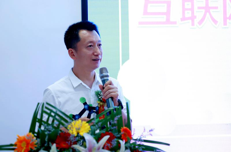 傳遞向上力量！新華電腦學?！独蠋焷砹恕?月繼續(xù)開講！