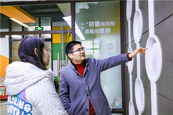 新課堂，迎接新成長|南新新華美妝新生參觀新教室