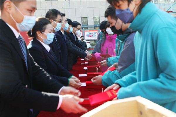 知行合一，榜樣力量——南京新華2022年度學生工作總結暨表彰大會圓滿落幕！