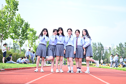 上一個(gè)差的高中還是去職高好？