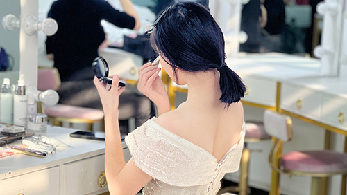 沒(méi)學(xué)歷沒(méi)技術(shù)的女生能做什么?