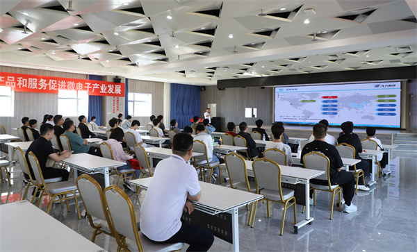 初中畢業(yè)男生學(xué)什么計(jì)算機(jī)相關(guān)專業(yè)有前途？